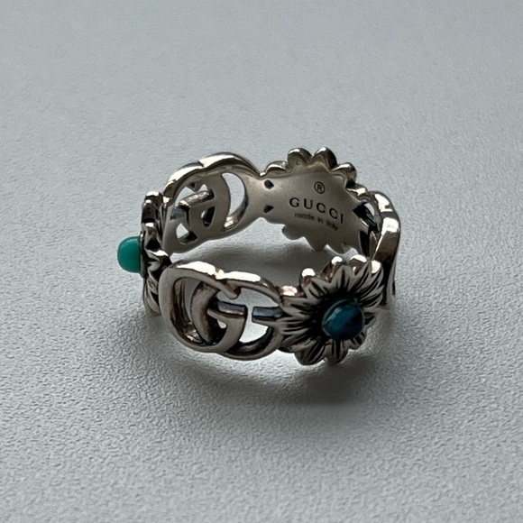 Gucci Double G Mother of Pearl Ring Size 14/US 6.75 - Picture 2 of 12